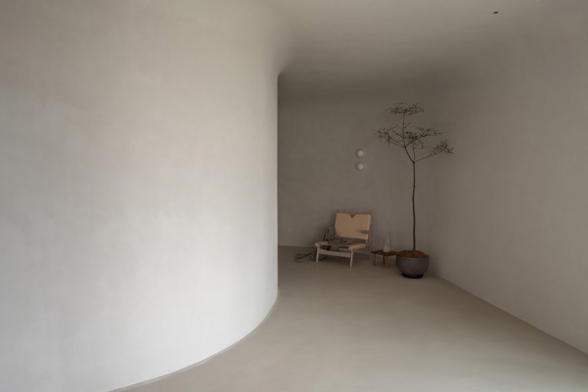Walls have a slight textural look