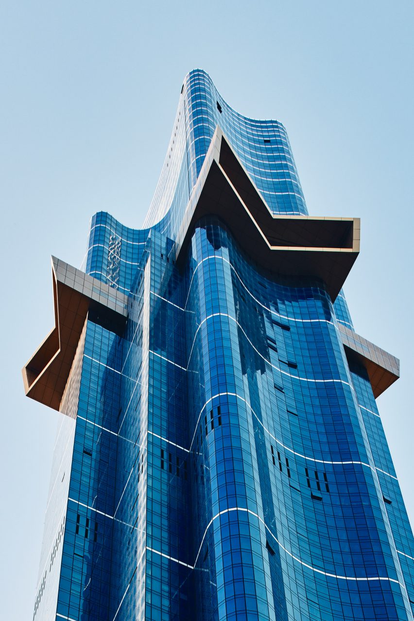 Tallest residential tower in the Southern Hemisphere by Fender Katsalidis
