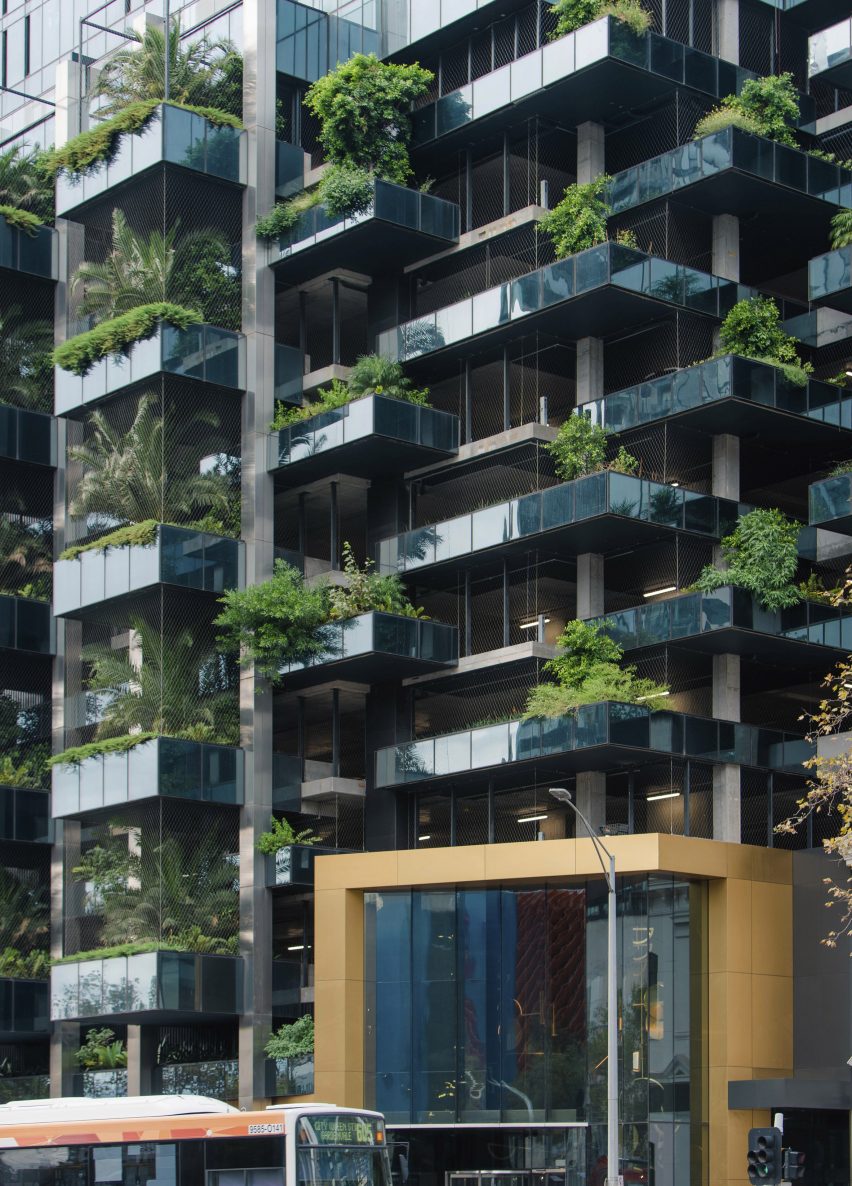Tallest residential tower in the Southern Hemisphere by Fender Katsalidis