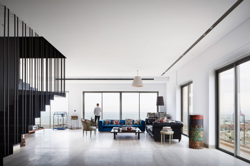 Apartment in Aya Tower
