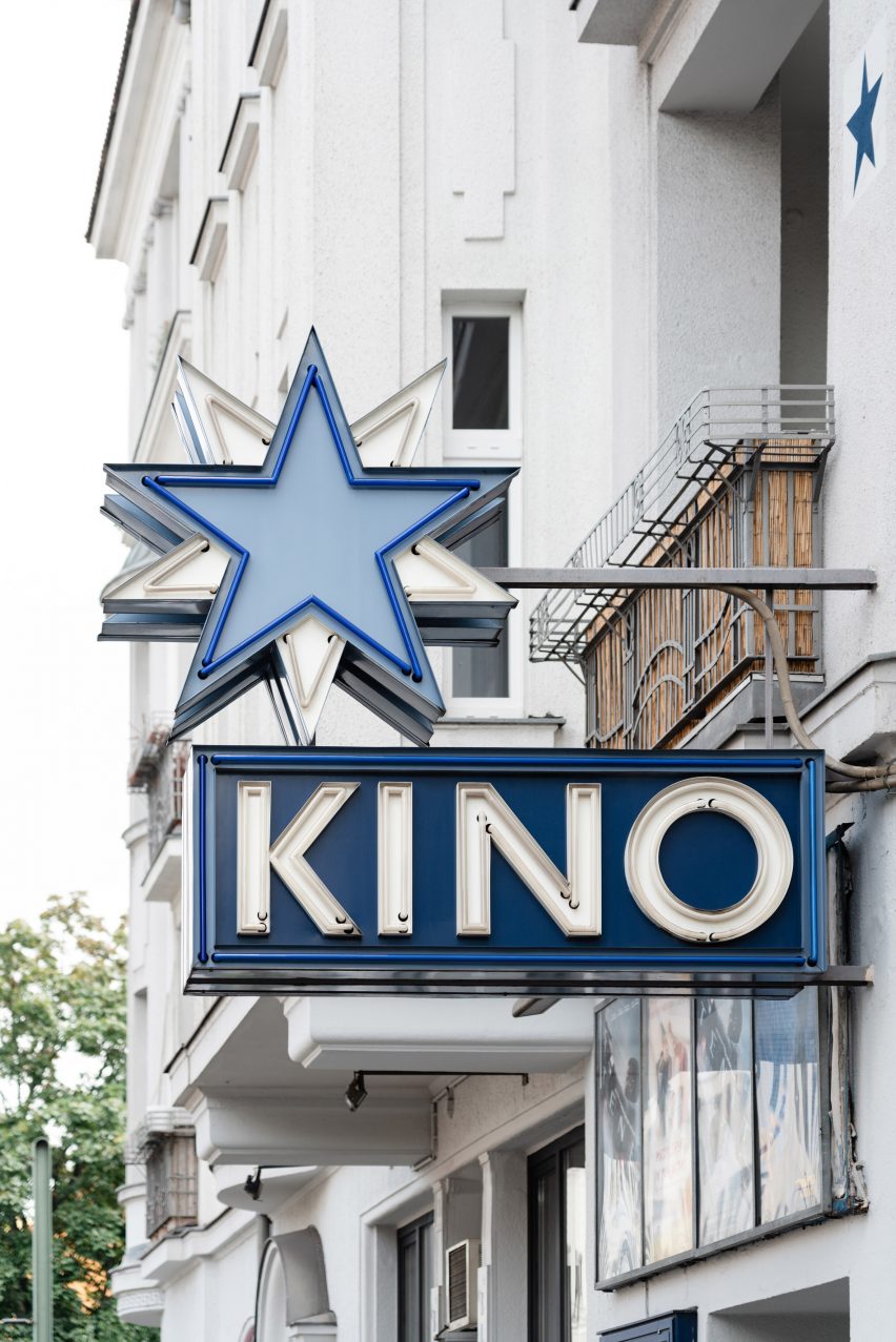 Blue star neon sign