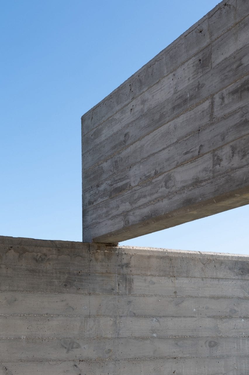 Intersecting concrete slabs
