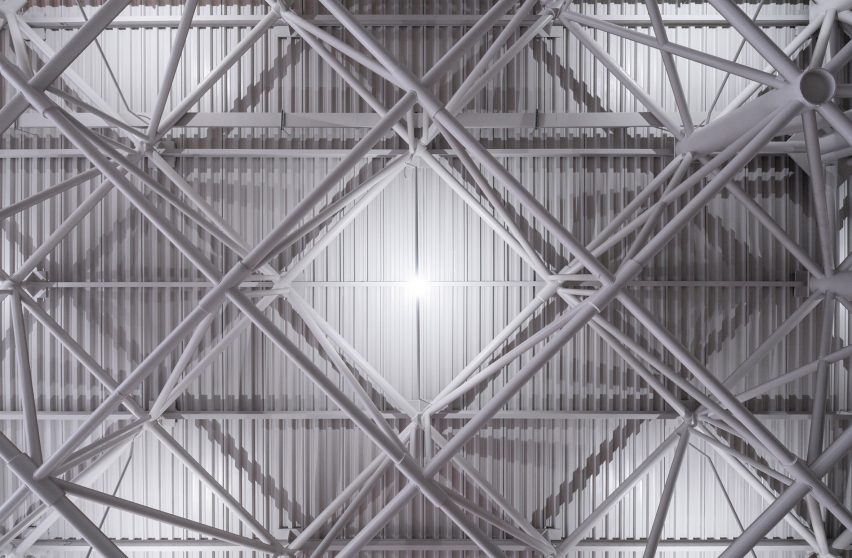 Painted steel structure of Zvonarka bus terminal by Chybik + Kristof