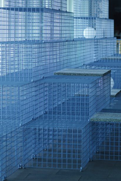 The modular boxes were stacked by Clap Studio