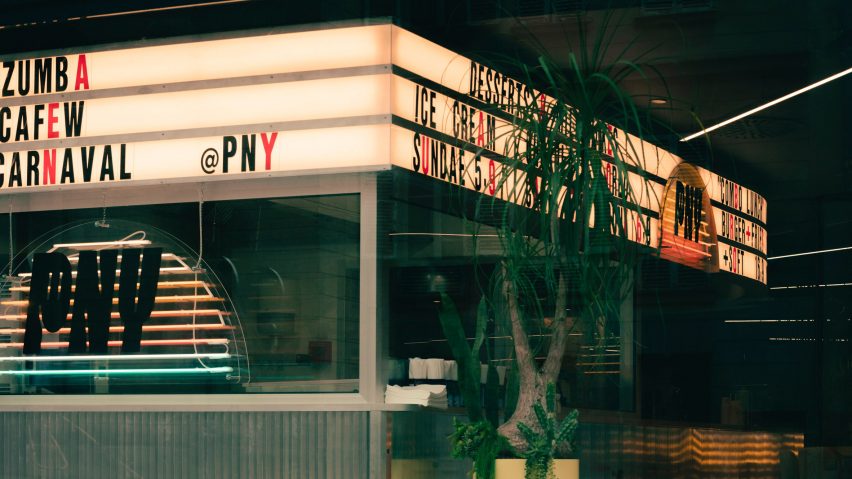 Interior of Parisian burger restaurant