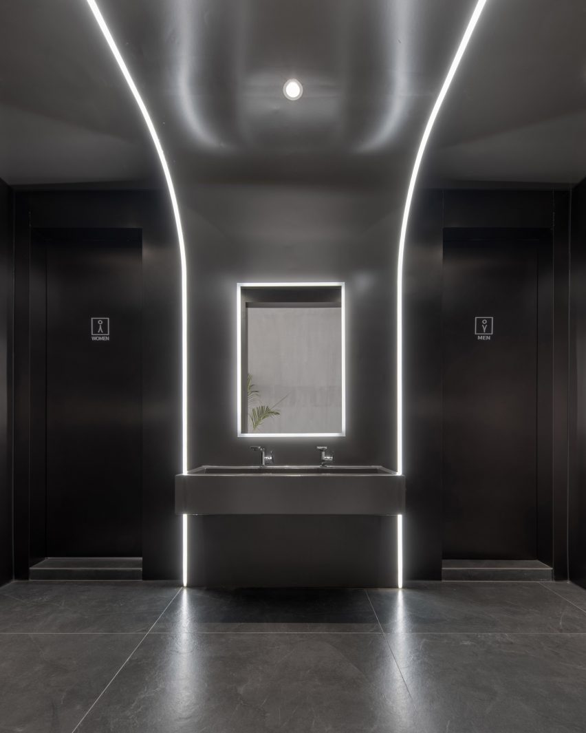 Strip lighting lights the bathroom