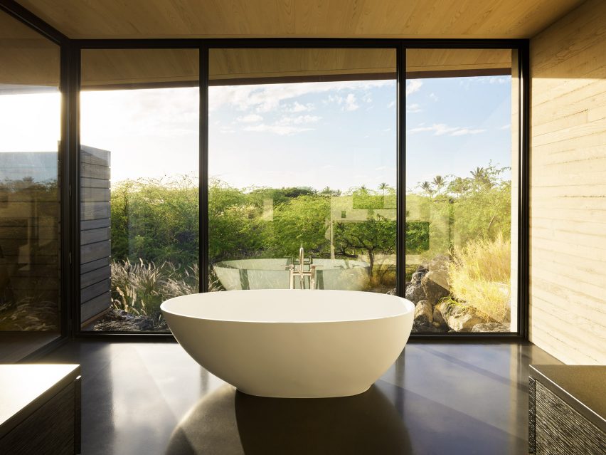 Bathroom in the grand suite
