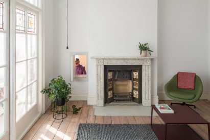 The living space employed a neutral finish