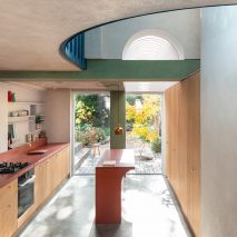 House Recast by Studio Ben Allen has colourful walls