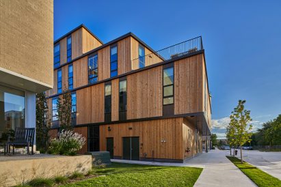 John R 2660 is an apartment building