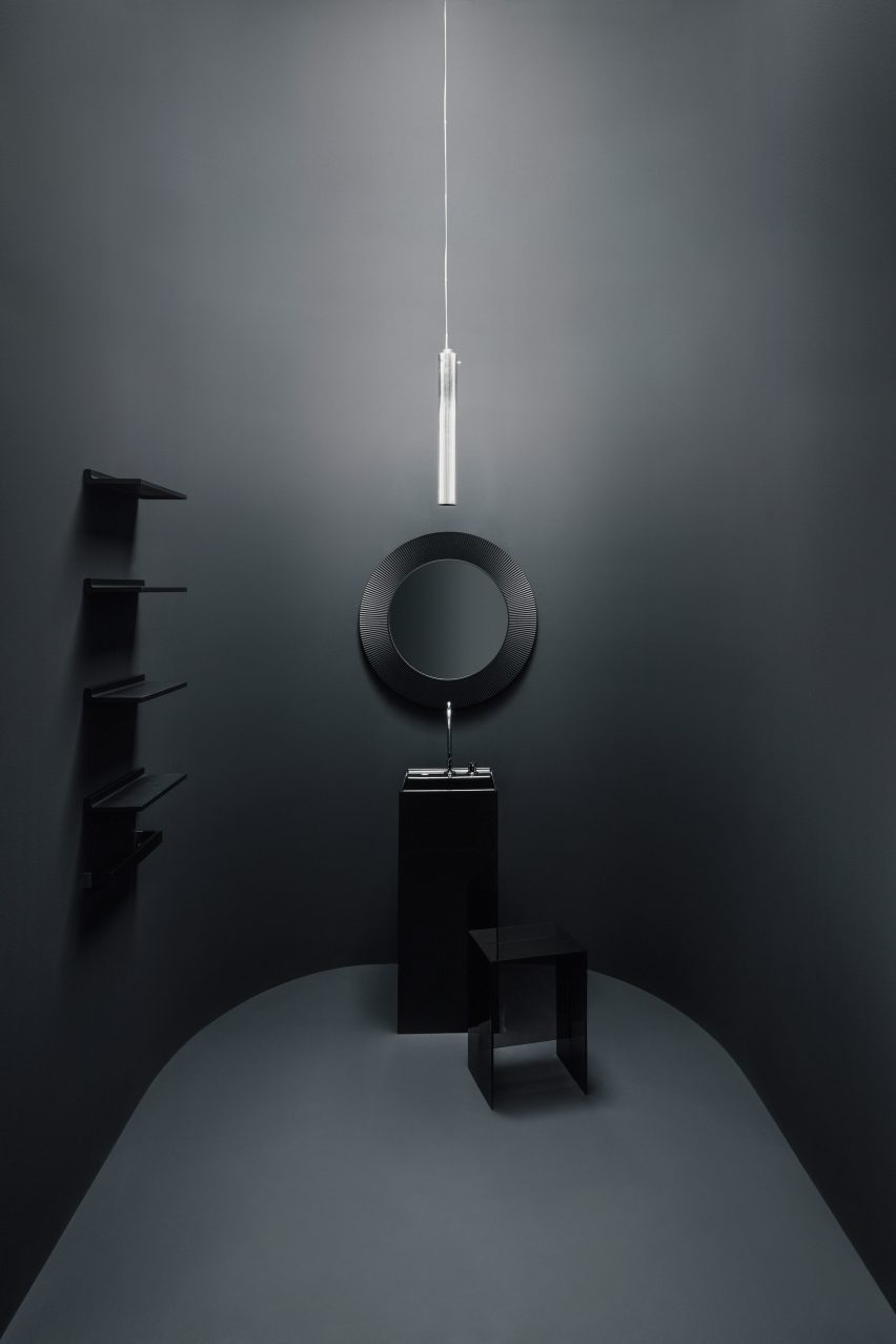 A black bathroom