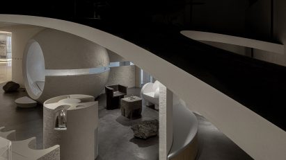 Lialawlab was informed by the idea of a "desert planet"