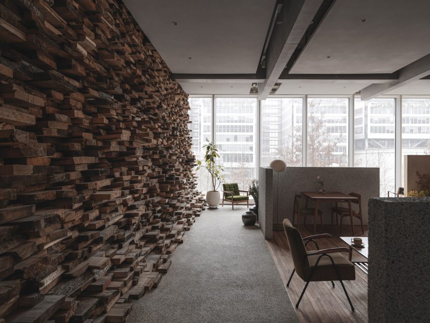 Lost & Found Hangzhou store by BLUE Architecture Studio