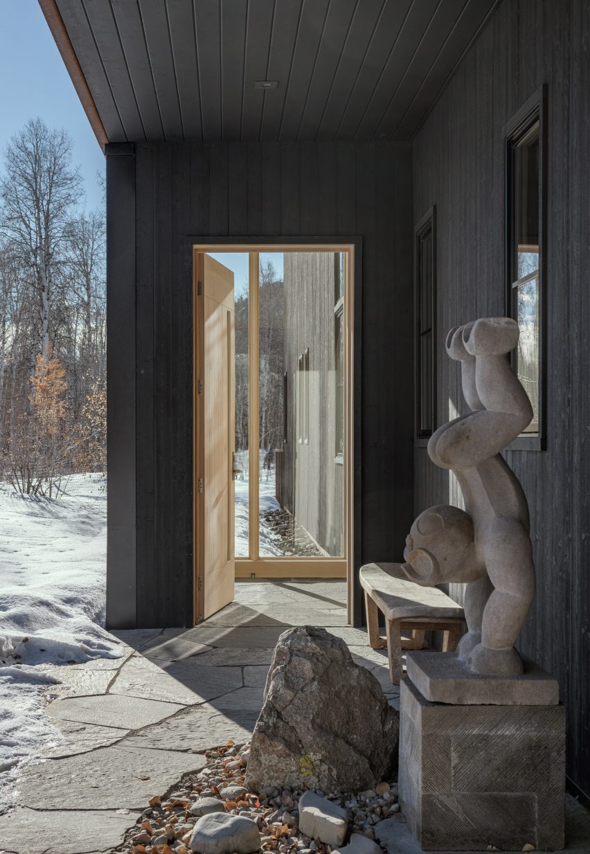 Spruce-clad home in Idaho