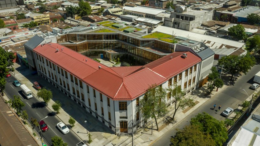 The Matta Sur Complex by Luis Vidal + Architects
