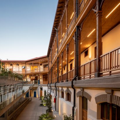 The Matta Sur Complex by Luis Vidal + Architects
