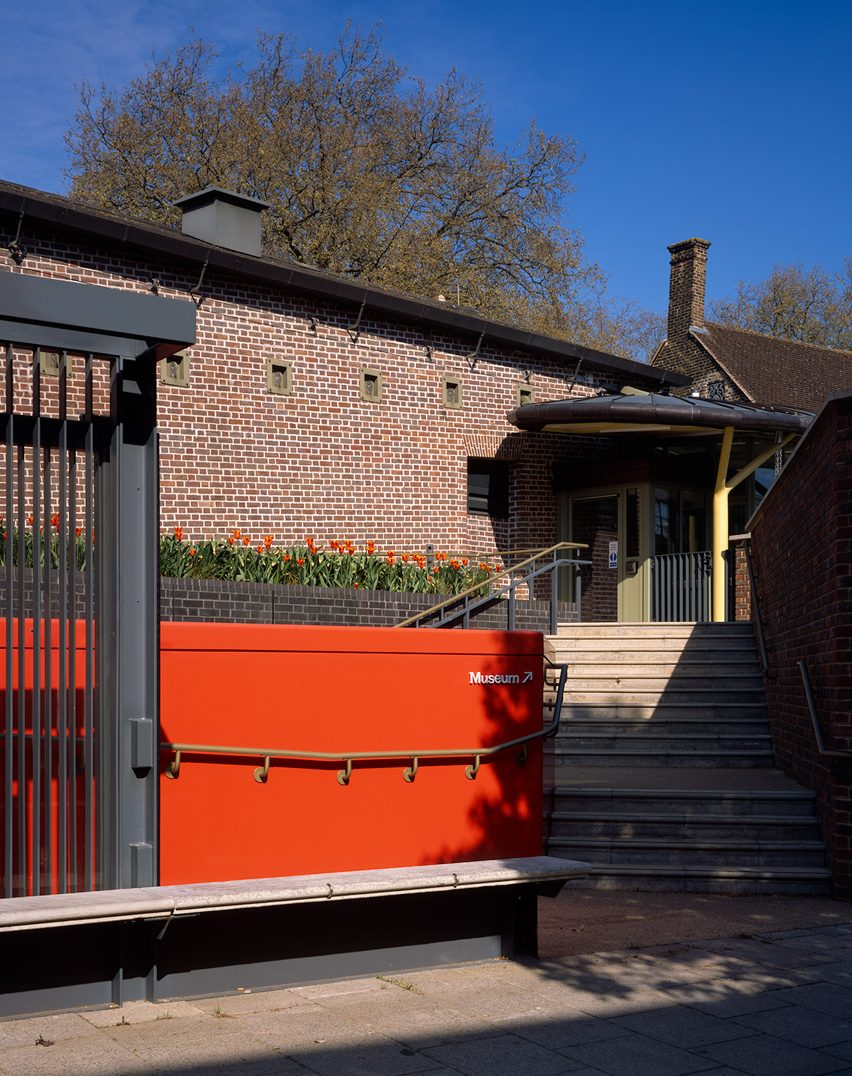 The entrance to the Museum of the Home