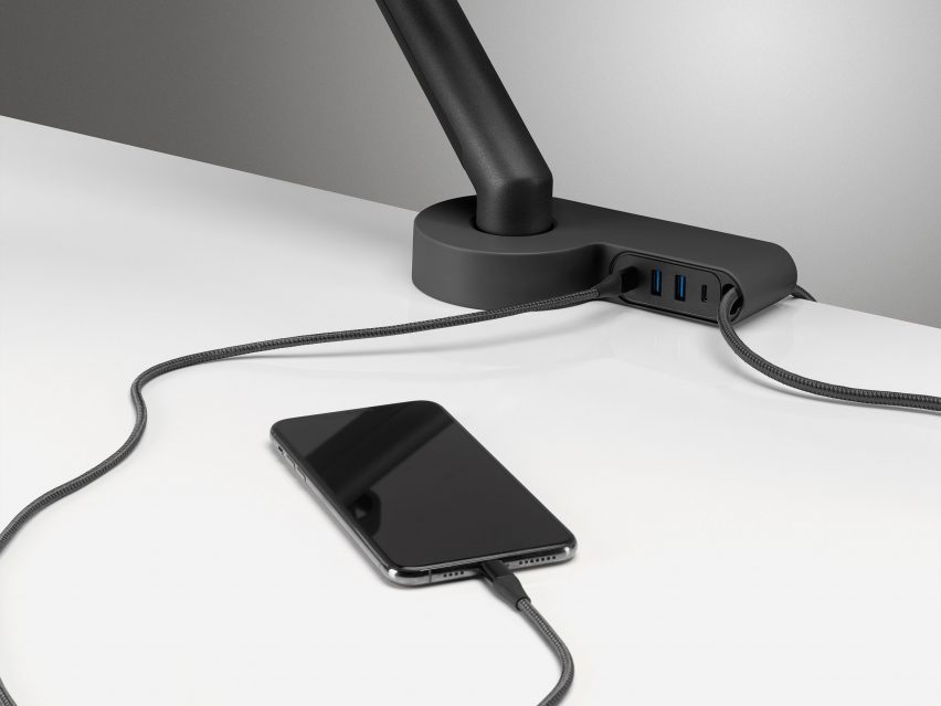 Phone charging in Ondo docking station