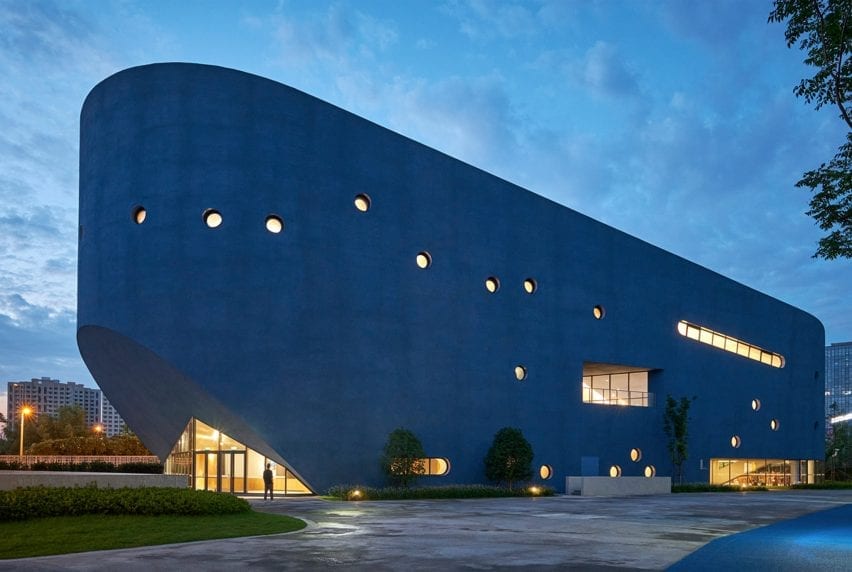 Bibliotheater at Shanghai Qingpu Pinghe International School by Open Architecture