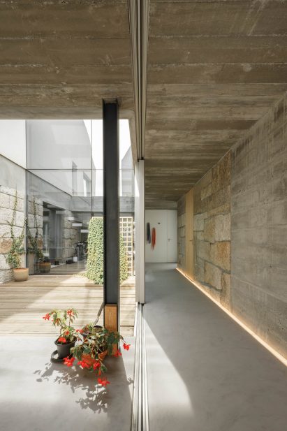 Sliding doors divide the indoors and outdoors