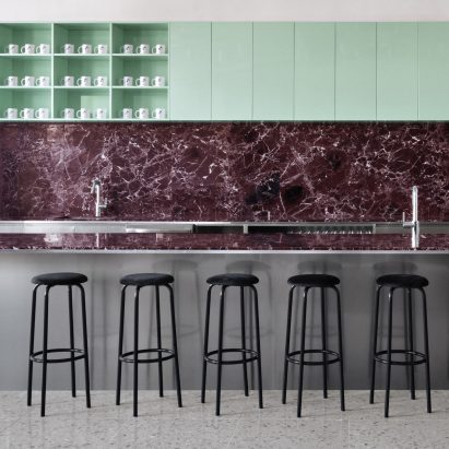 Spacial co-working office by Ivy Studio
