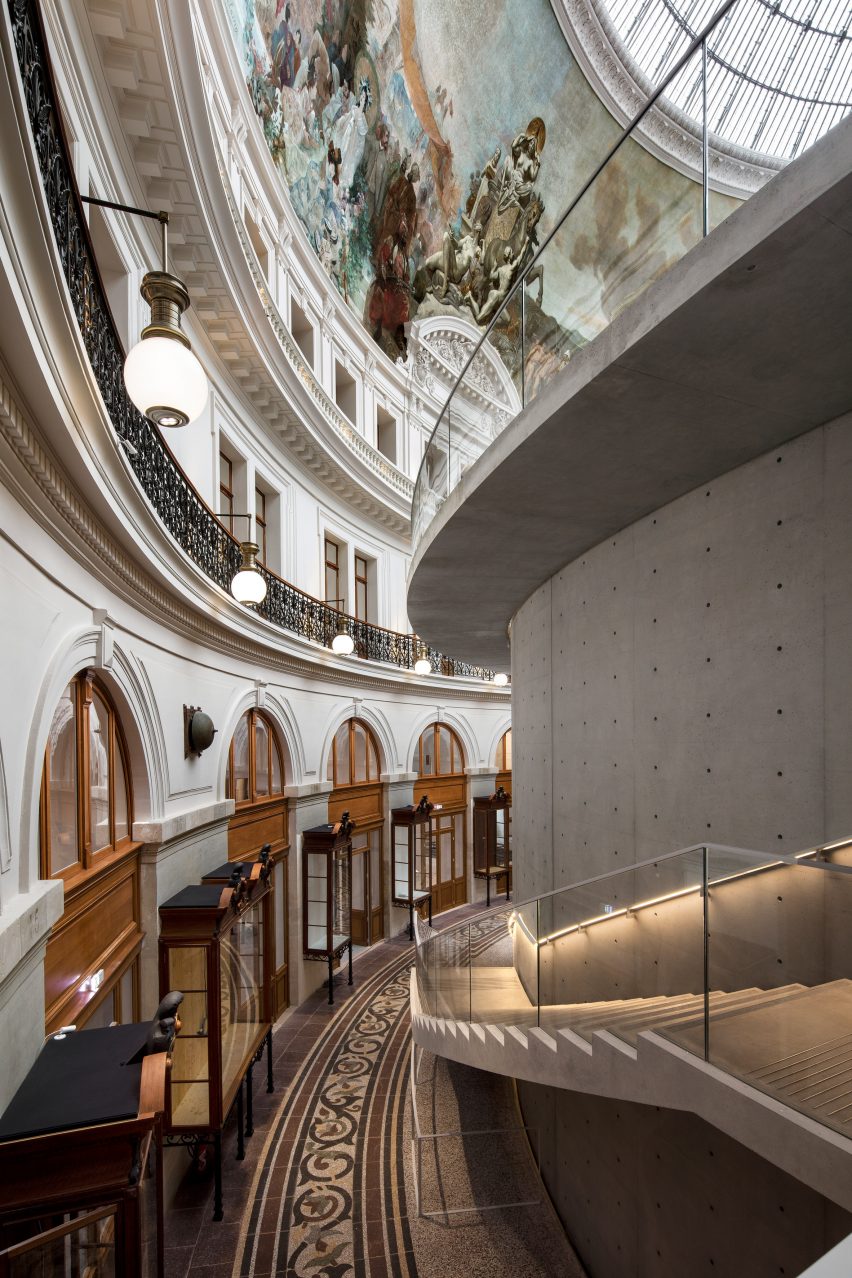 A space between the new and old forms a corridor