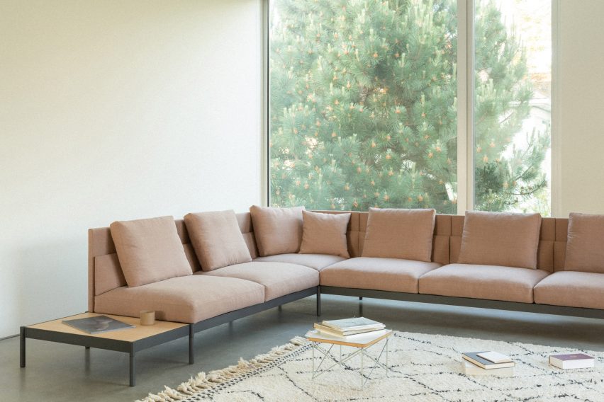 A large corner sofa with dusky pink upholstery