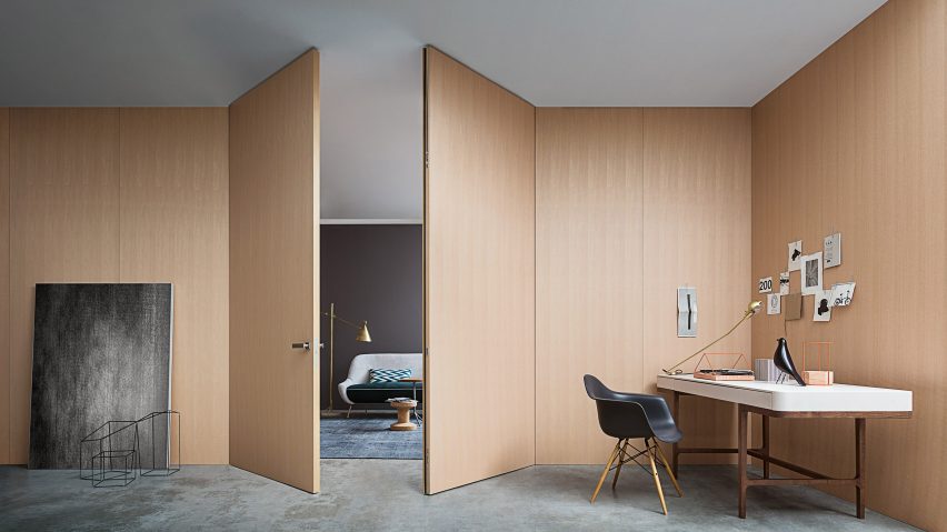 Wall & Door by Lualdi