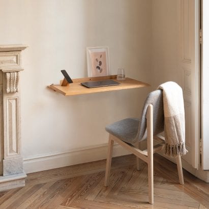 Alada folding desk by Daniel Garcia Sanchez for Woodendot