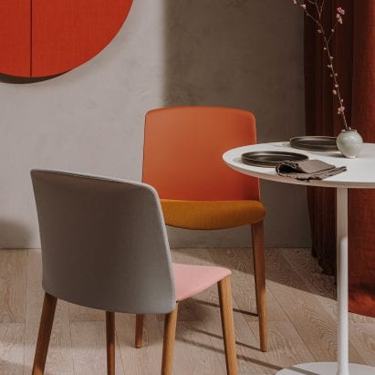 Mixu chair by Gensler for Arper among new products on Dezeen Showroom