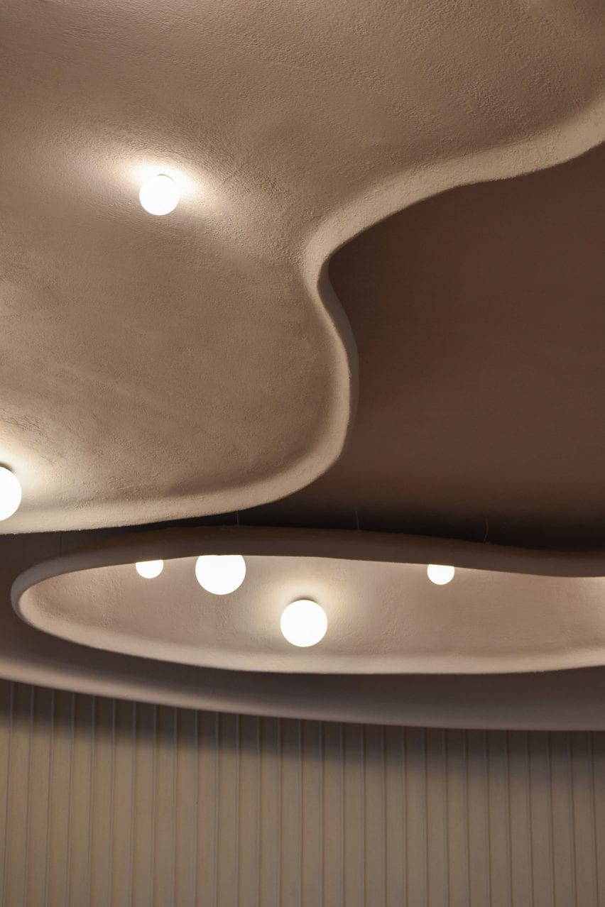 Sequel restaurant interior by Ashiesh Shah