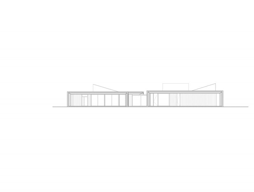 Side view of Casa Altos