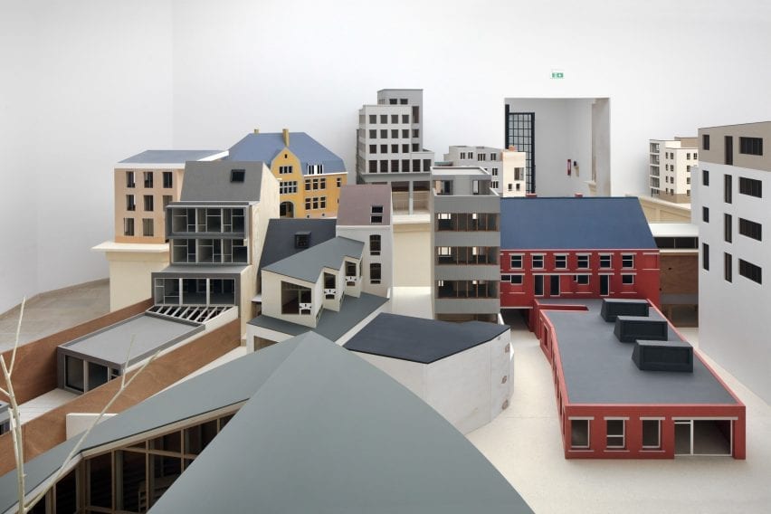 Overview of Belgian Pavilion exhibition
