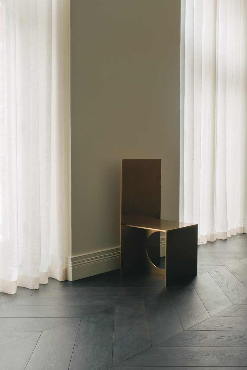 Mandeville Place London office by Hollie Bowden