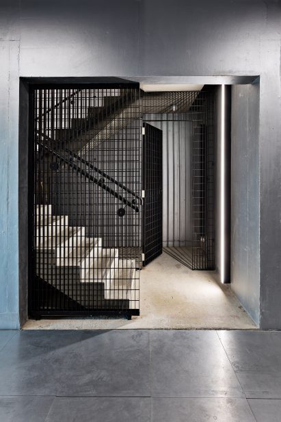 Stairwell inside Barozzi Veiga building