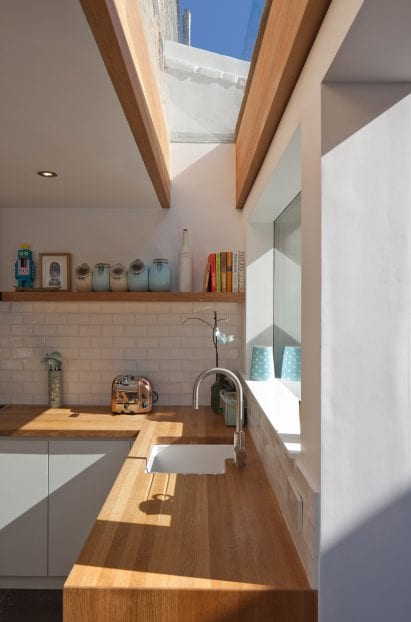 L-shaped kichen by Denizen Works