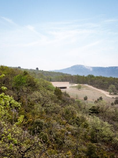 Les Davids winery by Marc Barani Architectes in Provence-Alpes-Côte d'Azur, France