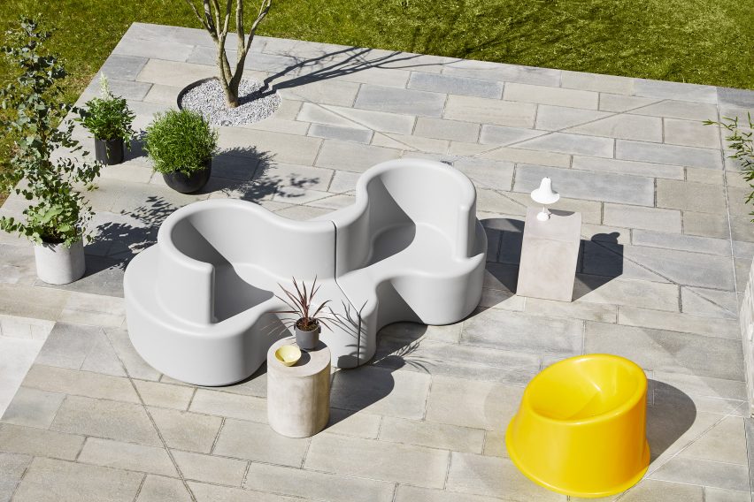 Cloverleaf outdoor sofa
