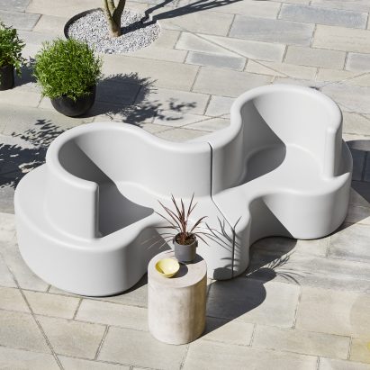Outdoor furniture by Verpan