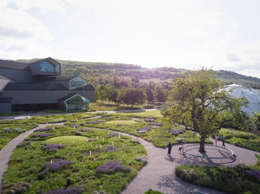 the gardens in the spring