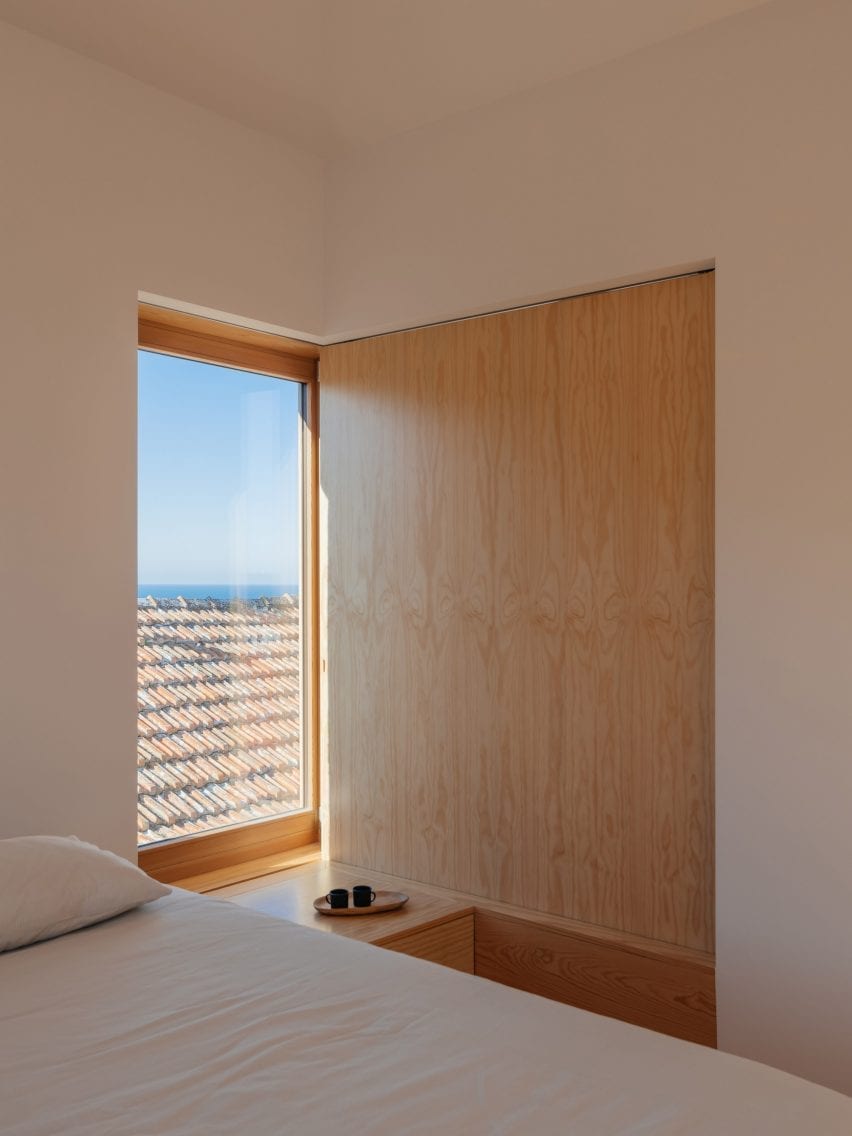 Puppeteers House by REDO Architects