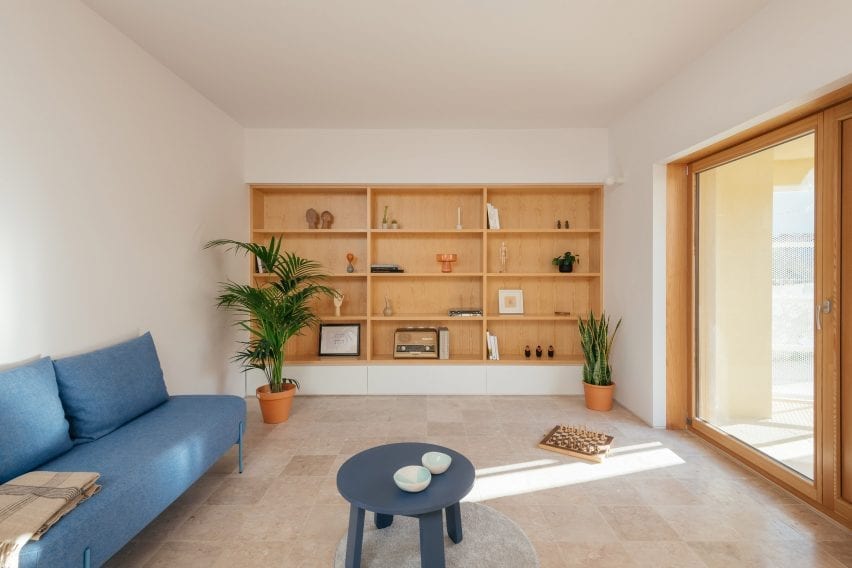 Puppeteers House by REDO Architects