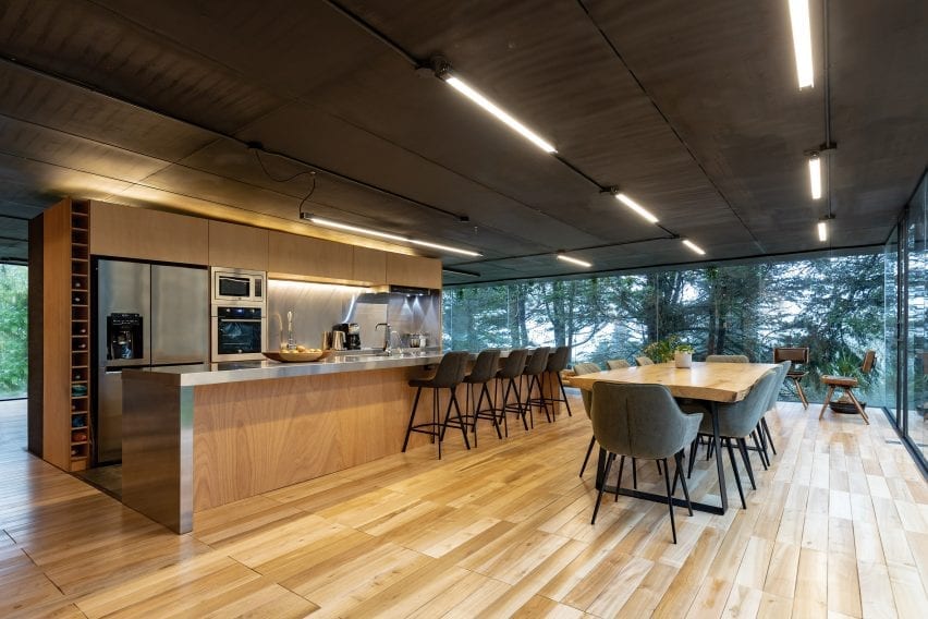 Casa Mirador in Ecuador by Rama Estudio