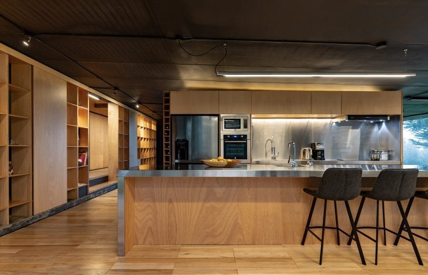 Casa Mirador in Ecuador by Rama Estudio