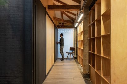 Plywood storage unit