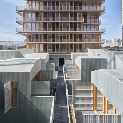 A mixed-use development in Paris by Moussafir Architectes and Nicolas Hugoo Architecture