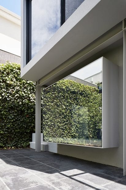 Exterior of Cunningham Street residence with protruding glazed volume
