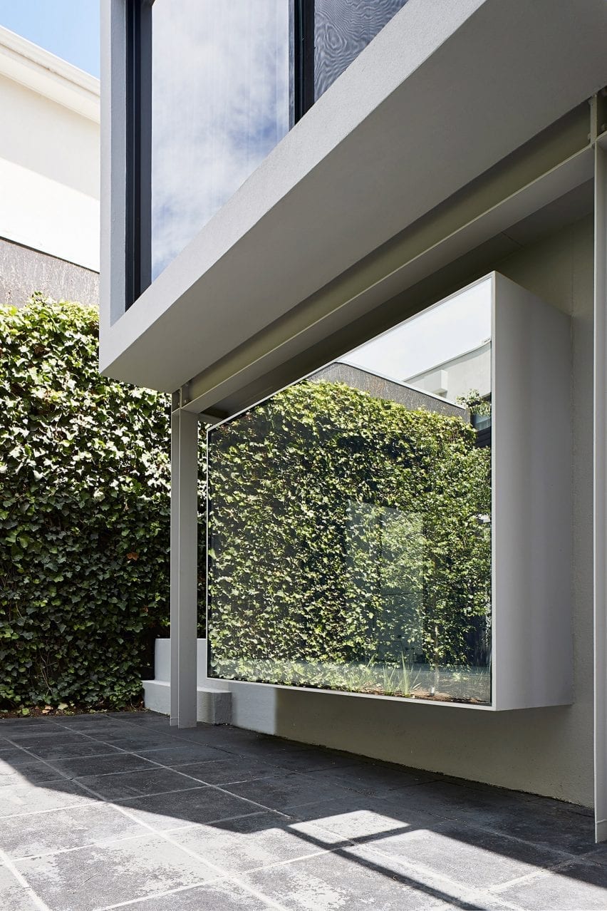 Cunningham Street residence by Studio Four