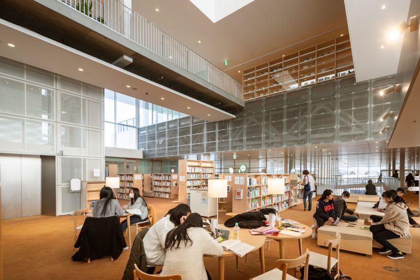 Workspaces were placed throughout the library