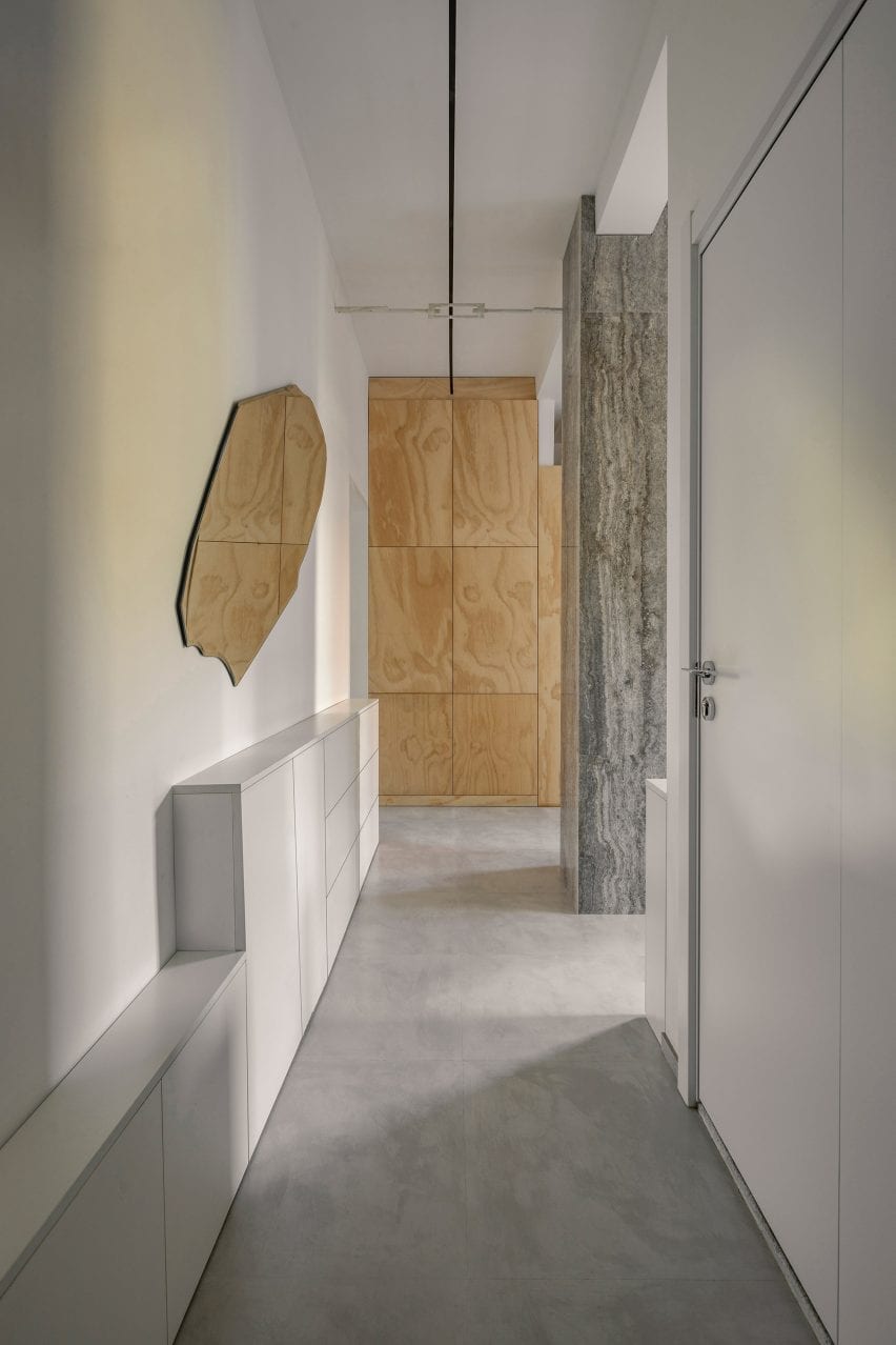 Post-war Beijing apartment by Rooi